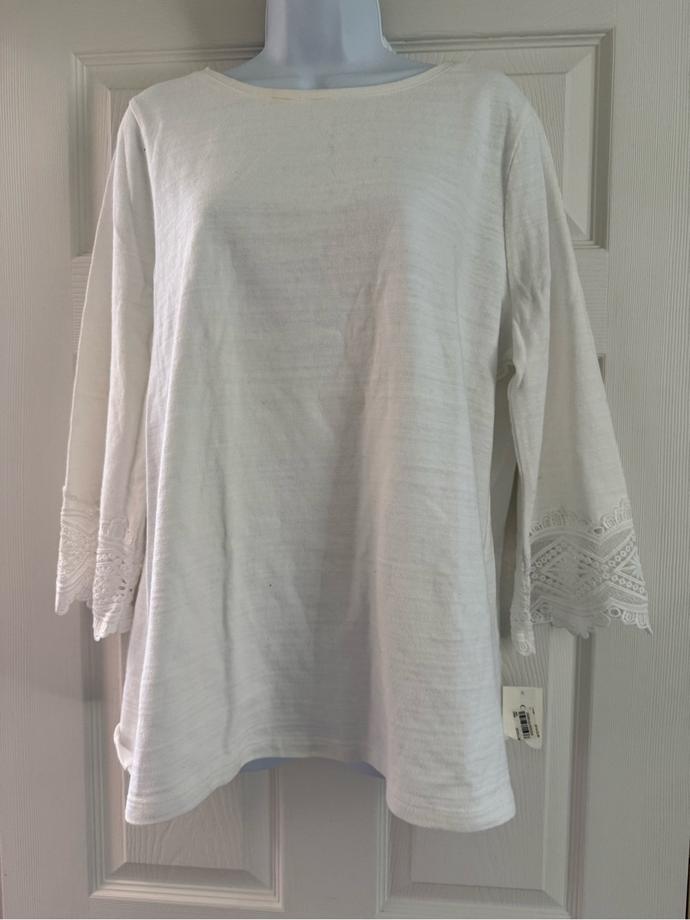 New Charter Club White Lace Sleeve Top Size Large NWT - Picture 3 of 6